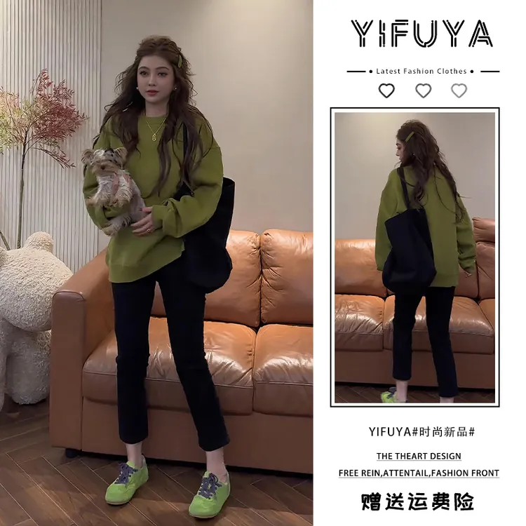 透气圆领套头黑色春秋打底上衣长袖常规卫衣黑色显瘦牛仔裤两件套