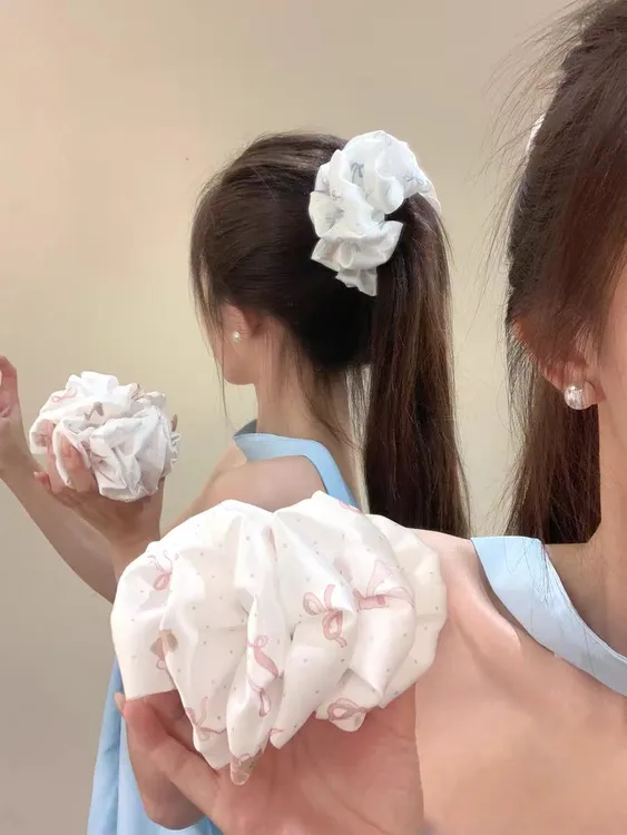 韩系布艺褶皱蝴蝶结香蕉夹女高级感后脑勺马尾夹半扎发鲨鱼夹头饰