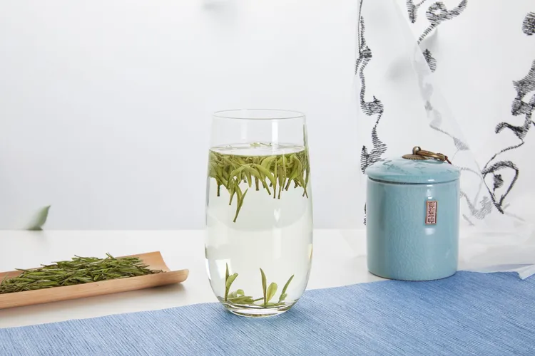 2025年明前安吉高山白茶兰花香果香条索均匀回甘鲜爽A2