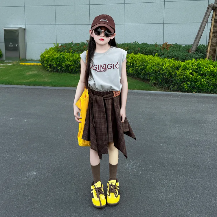 女童韩系拼接格子连衣裙夏季2025新款中大童网红高级感裙夏装潮酷