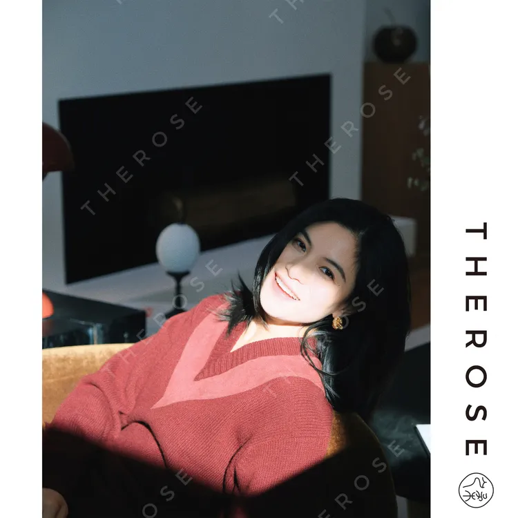 之柔【岁月如歌】时尚简约高支优雅拼皮V领针织毛衣舒适百搭毛衣女