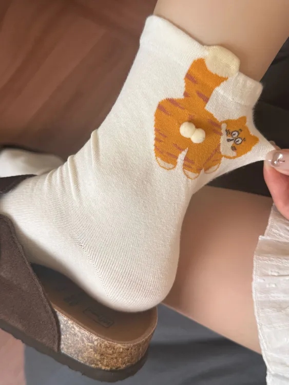捣蛋猫猫蛋蛋中筒袜无骨抽象可爱精梳棉夏季新款袜子女袜子棉可爱