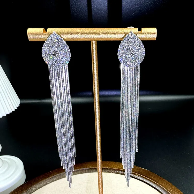 铜合金耳饰 高级感爱心流苏耳环女长款气质时尚优雅大气耳钉耳饰