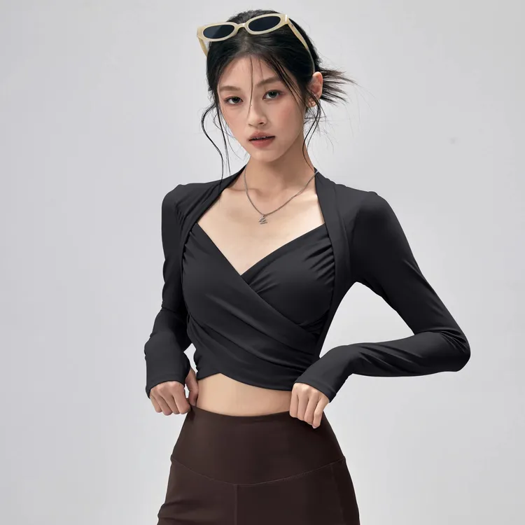 带胸垫紧身瑜伽服女设计感速干透气运动上衣外穿普拉提训练健身衣