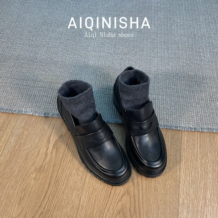 单鞋新款 韩版防滑大底单鞋厚底粗跟舒适单鞋女春秋