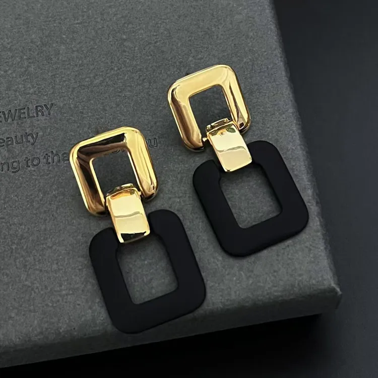 铜合金耳饰 方形耳环女个性高级感轻奢小众设计气质百搭欧美r879
