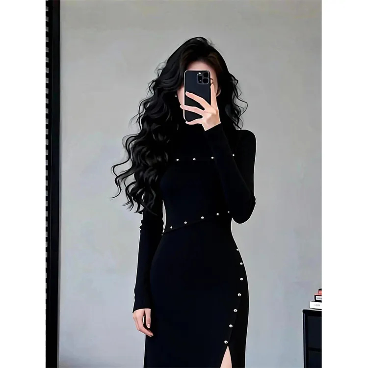 【同款性价比】冬季气质黑色连衣裙新款毛衣裙针织连衣裙设计感长裙