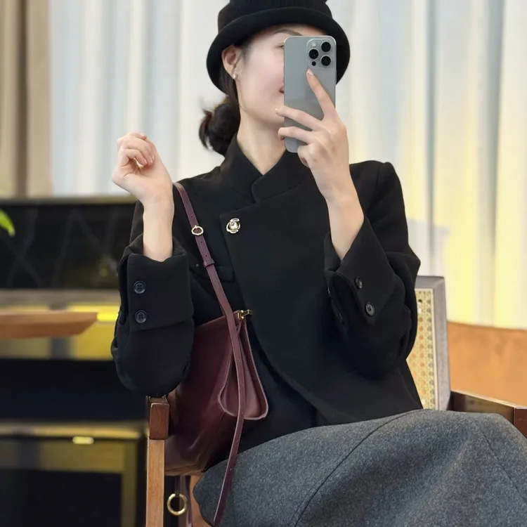 MOL CHIC"芷若"25冬设计师款外套醋酸面料精致穿搭莫兰M251111-3