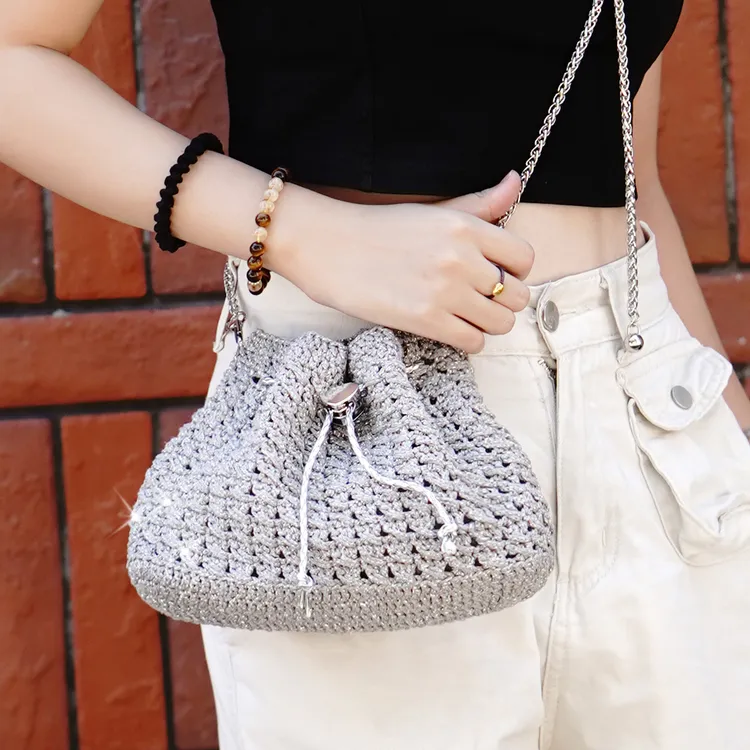 星熠蝴蝶碎银子小银线饺子包钩针编织材料包手工diy毛线钩织包包