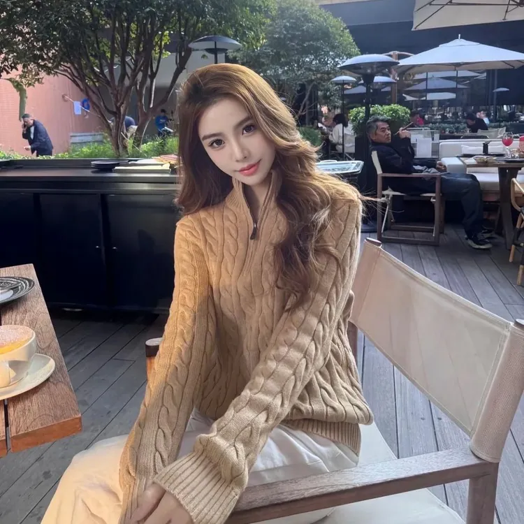 小马刺绣秋冬针织毛针织衫半拉链长袖套头款女学院风不褪色源羊洋