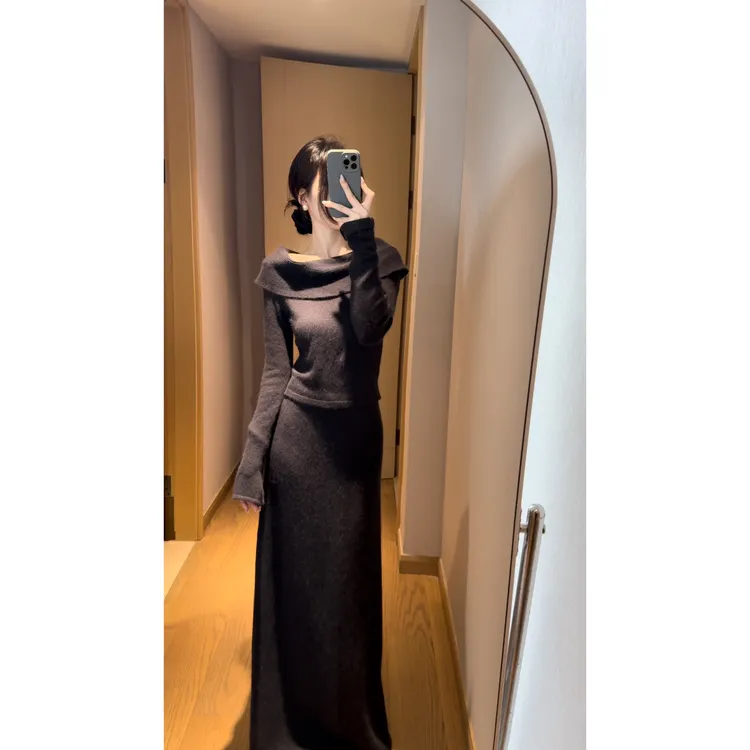 【氛围感玩家】翻领一字肩上衣松紧半裙长裙套装