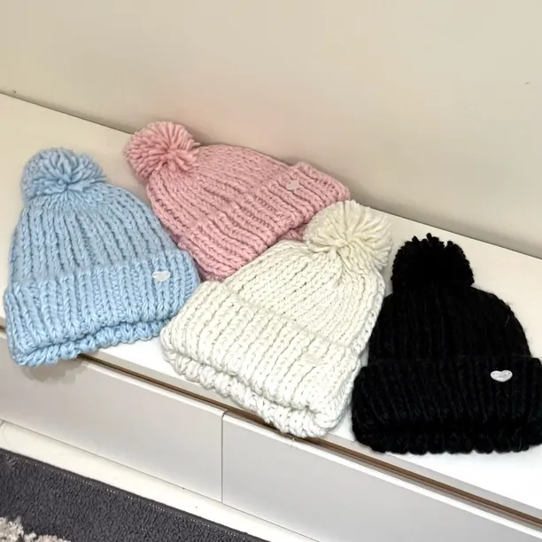 【17SR】毛球保暖加厚马卡龙色大弹力针织帽秋冬