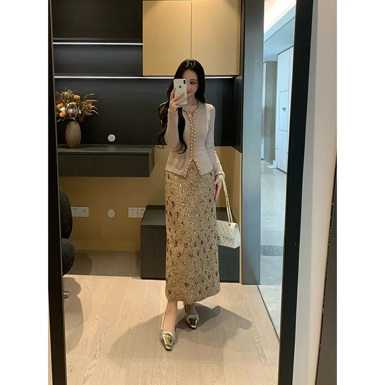 XINYI【琉璃一梦】冬季钉钻针织小衫+小香半裙套装女X625A21415