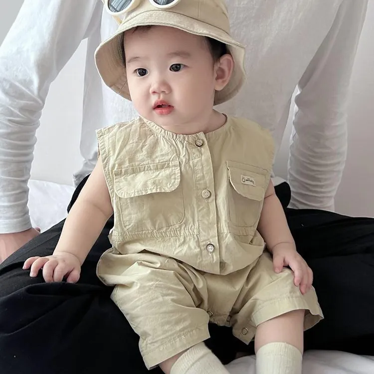 2025新款夏季宝宝衣服连体衣卡其色洋气背心春秋套装婴儿外出服