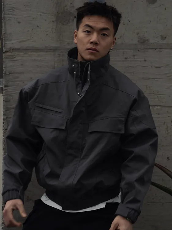 【破壳計划】2025SS“布莱克”春款立领多口袋短宽阔型夹克