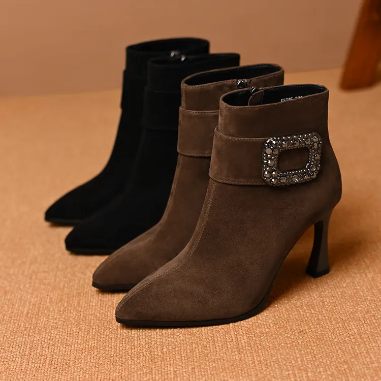 真皮羊皮水钻方扣磨砂短靴女秋冬新款尖头细高跟侧拉链单靴时装靴