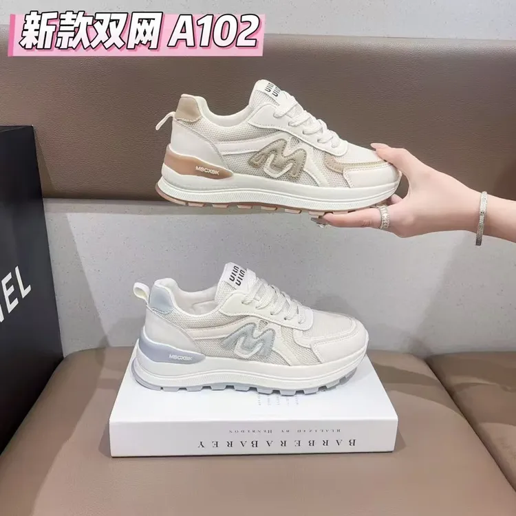 透气跑鞋秋季轻便女鞋潮流防滑百搭跑步鞋A102