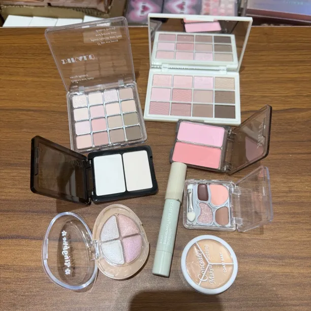 【彩妆修容组合】慧哥推荐淡颜伪素颜低饱和组合，新手必备