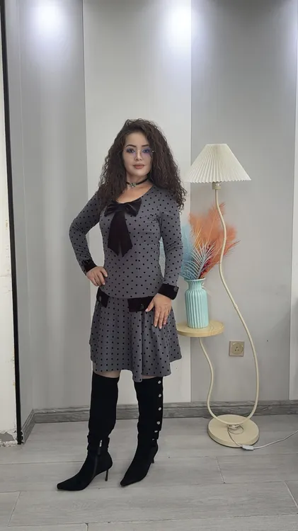 新款女装连衣裙qikit