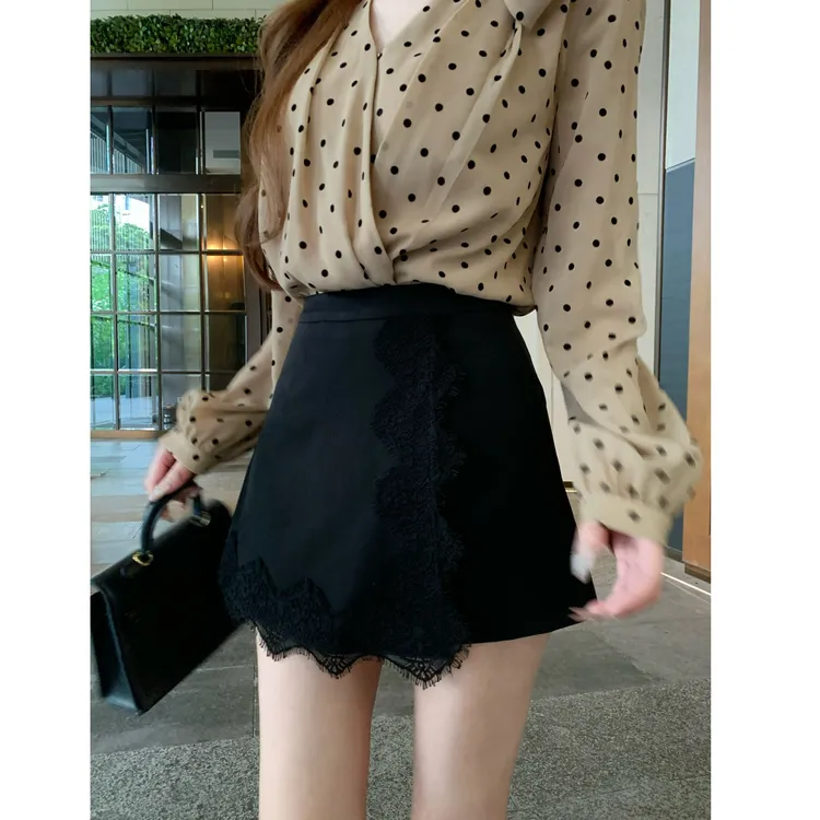 SZA【微风入秋】秋季新款韩版设计感蕾丝花边时尚显瘦短裤A-2313