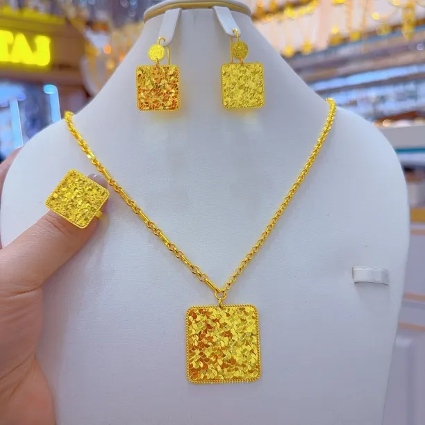 铜合金项链 爱纳扎尔时尚百搭精美新款碎冰冰长款三件套212333