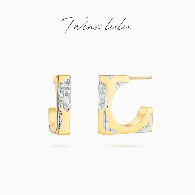 TWINS LULU 【熔岩】圣诞节 时尚百搭肌理感几何半圆耳环TSL2364
