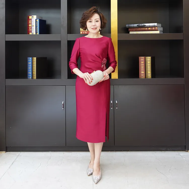 YINGDAK/应大石榴红七分袖气质婚宴连衣裙场合装显瘦喜婆婆喜妈妈