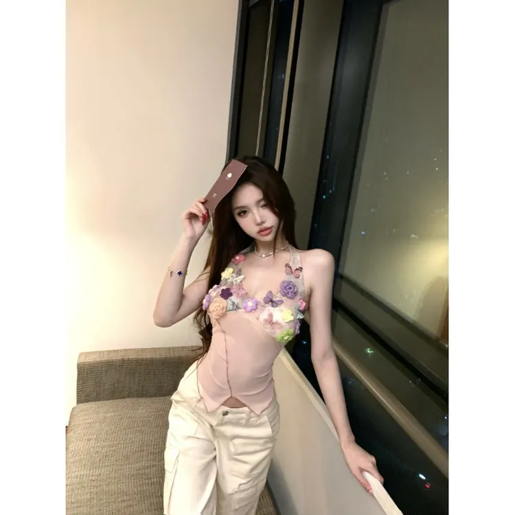 立体花朵蝴蝶挂脖背心女夏季纯欲领内搭超好看别致绝美上衣外穿
