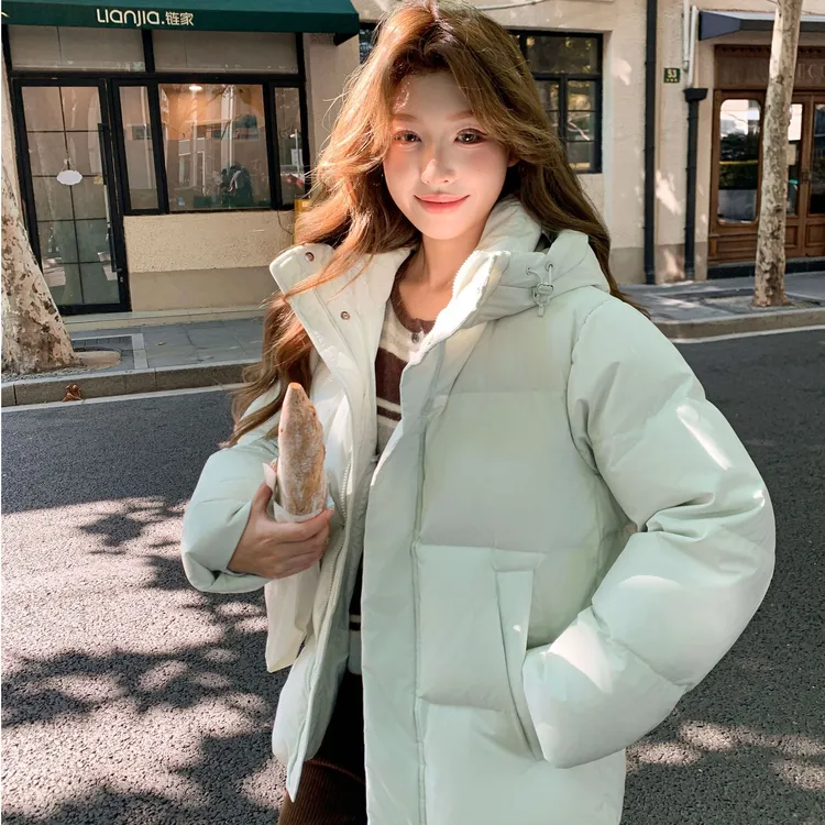 洛范尘羽绒服女短款冬季2025新款95白鸭绒小个子宽松加厚外套连帽