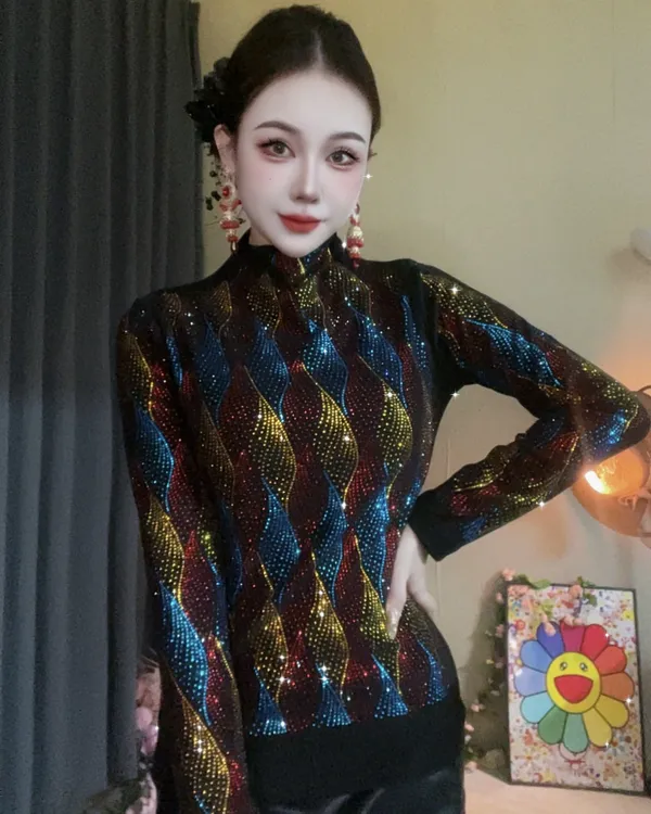 69三色彩虹半高领打底衫女内搭秋冬新款时尚烫钻上衣修身显瘦Y