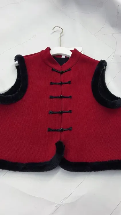 减龄年轻新中式日常高级感冬季国风绝美百搭旗袍加绒红色百搭马甲