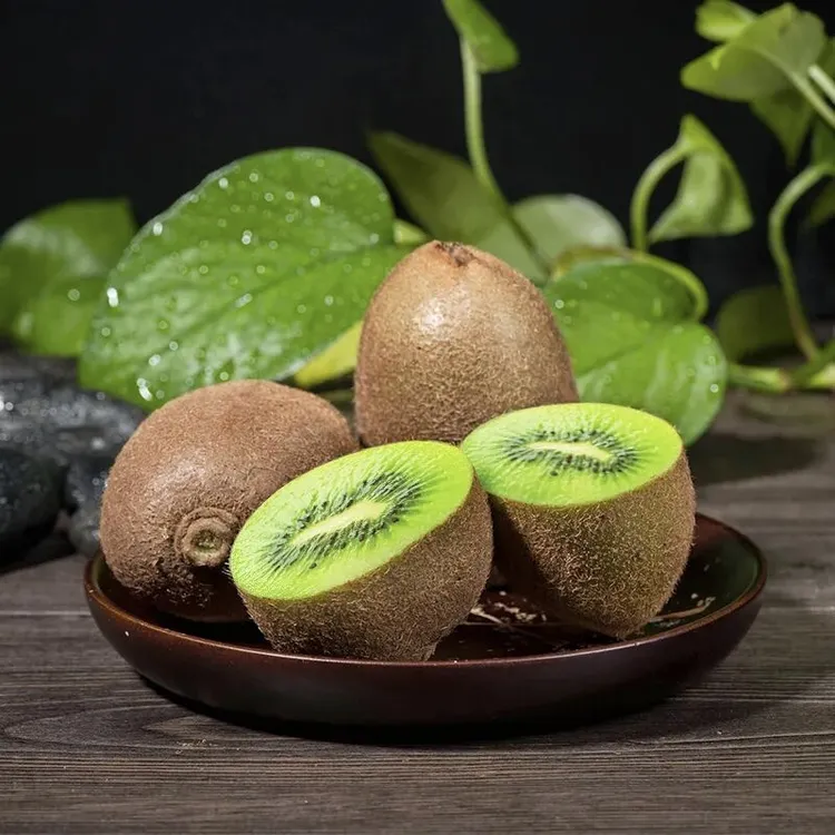 湖北五峰杨腊岭翠香新鲜猕猴桃绿心鲜甜可口皮薄肉厚