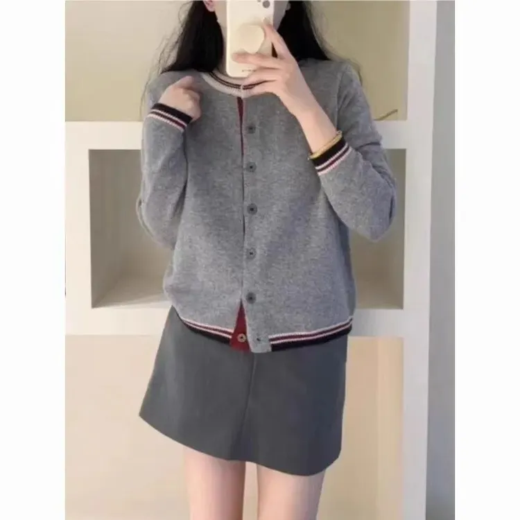 针织衫新款圆领洋气百搭2025秋短款开衫薄款毛衣外套针织宽松上衣