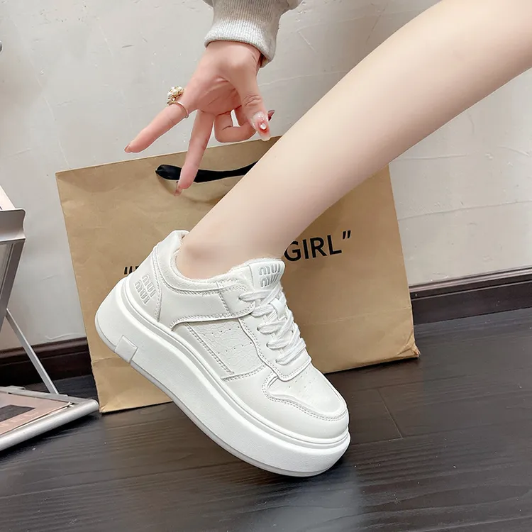 pu运动鞋休闲板鞋粘胶鞋厚底注压百搭女鞋增高小白鞋春秋韩版
