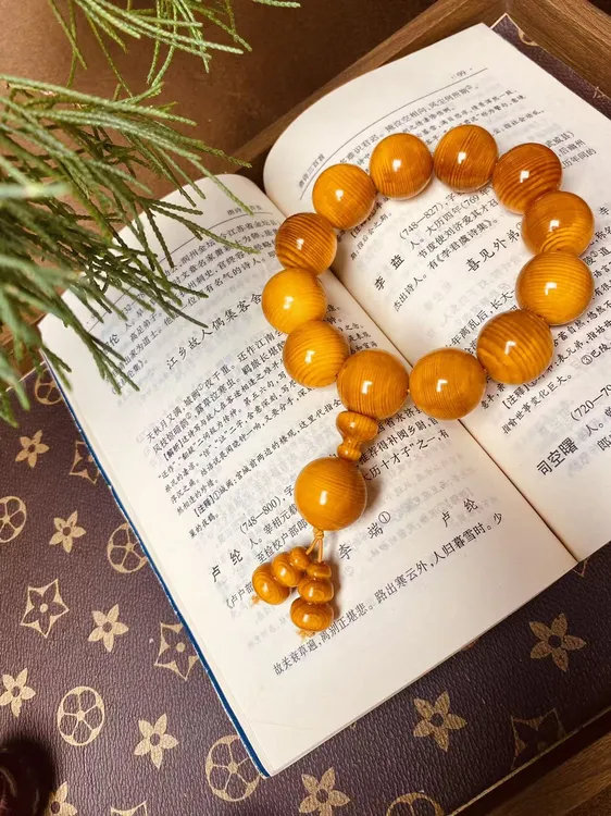 【正品保证】玉化琥珀木龙血血龙木松香卡2.0手串