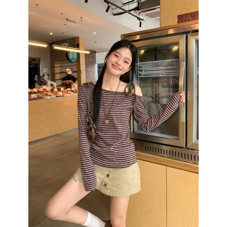 条纹紫色斜领气质高腰常规小众秋季T恤女绑带抗起球长袖露肩上衣