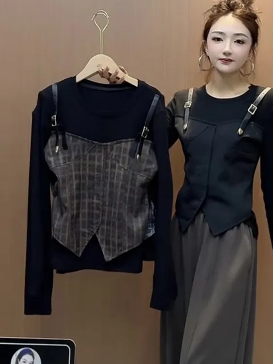 法式长袖圆领撞色拼接黑色假两件女2025早秋洋气设计感高级感小衫