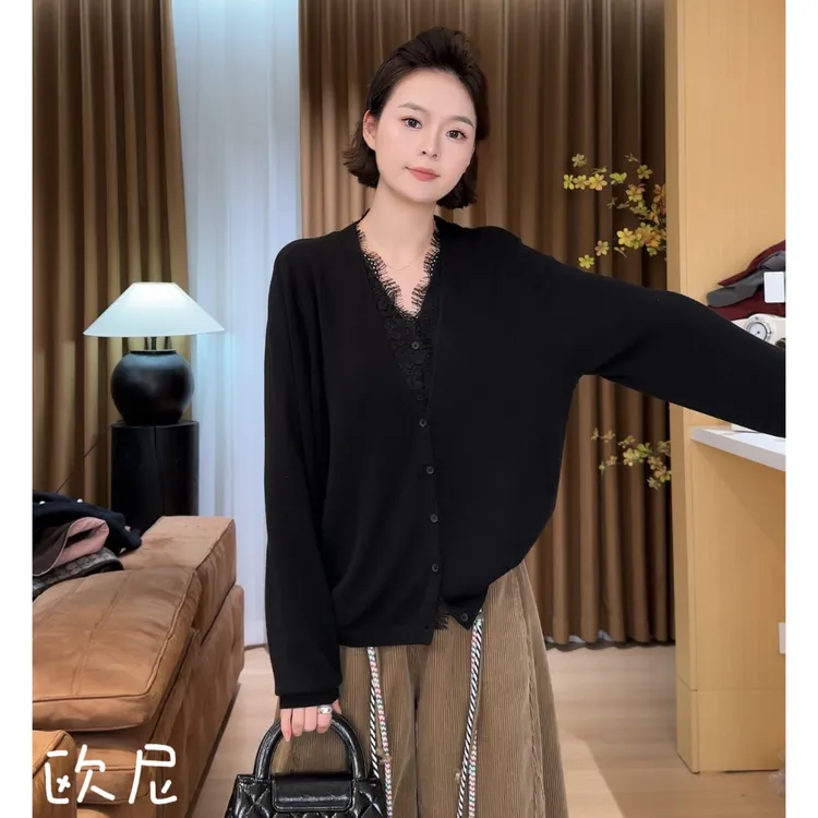 欧尼私服 2025早秋新款V领假两件蕾丝拼接针织开衫上衣2509C5798