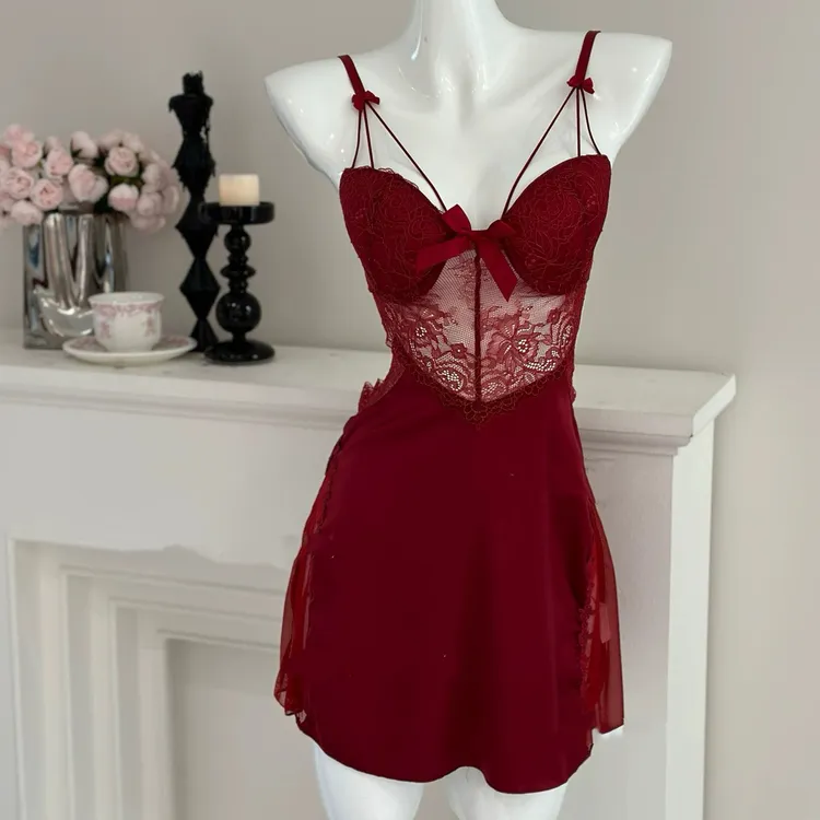 法式网红奢华睡衣长袍蕾丝聚拢纯欲带胸垫睡裙内衣套装居家服晨袍