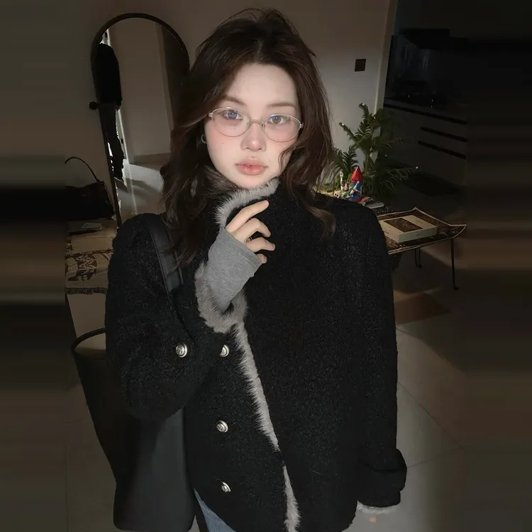 韩系高级感小香风羊羔毛拼接设计感短款夹克立领毛呢外套女秋冬季