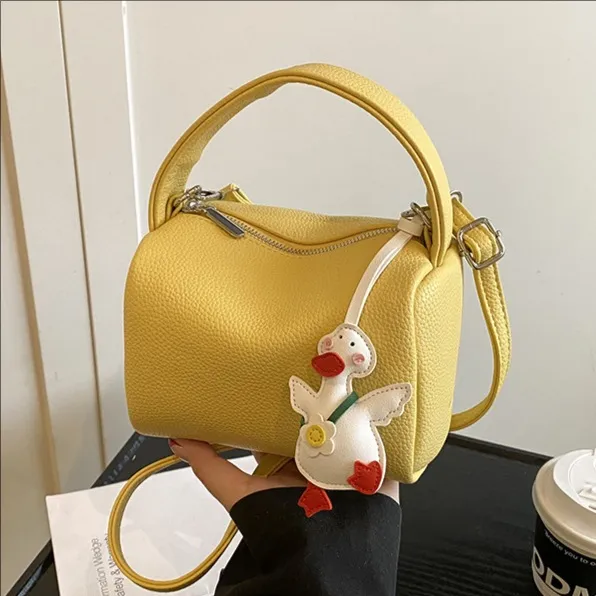 路遥女包夏天流行2025春款时尚简约荔枝纹手提单肩斜挎包包包女款