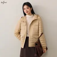 伊芙丽90白鸭绒修身款连帽轻薄保暖百搭羽绒服2025冬新1G9980101