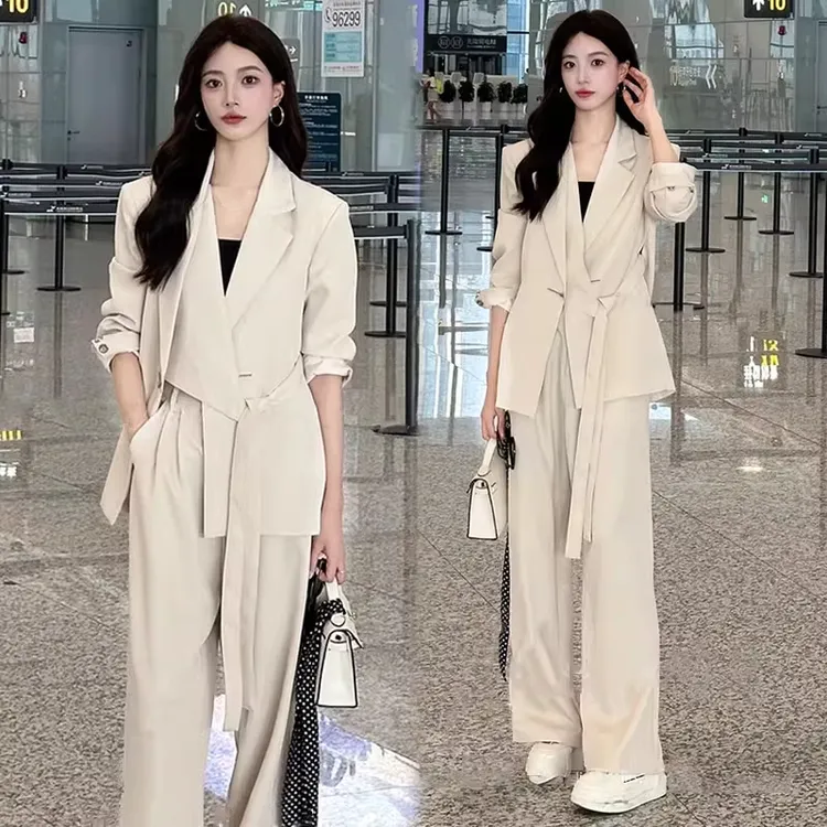 时尚套装女2025秋季新款时髦洋气设计感宽松西服外套阔腿裤两件套