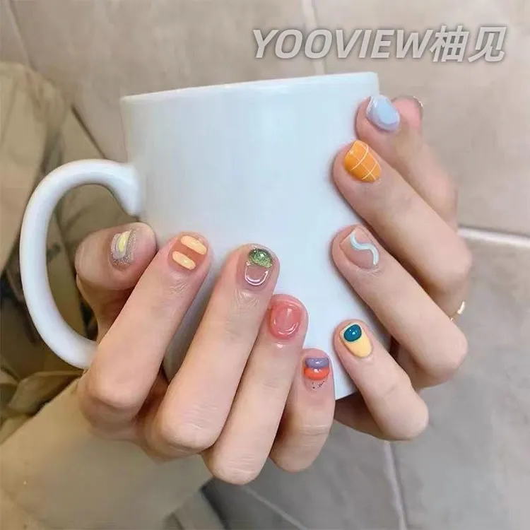 高级感穿戴甲假指甲贴片成品童趣3D立体造型可爱彩色穿戴甲短款