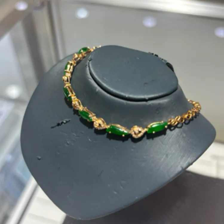 帝王绿冰种缅甸翡翠手串镶嵌金手链精美