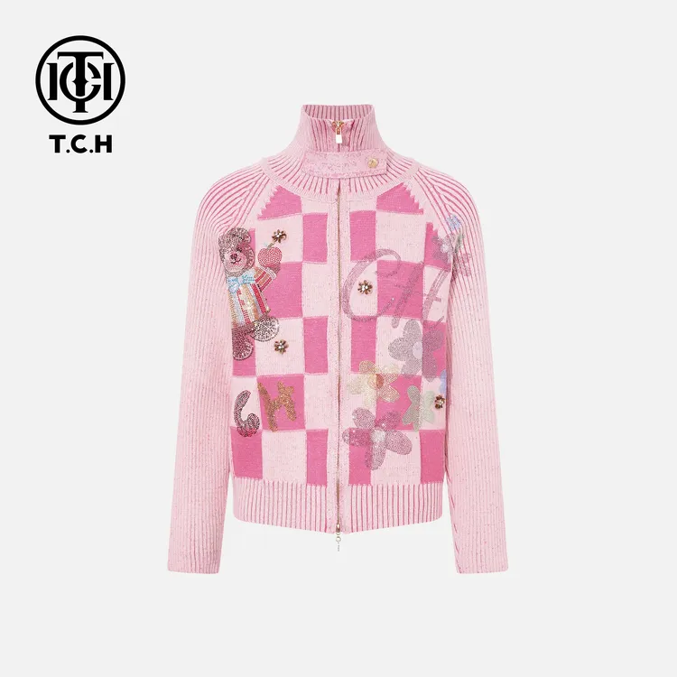 TCH【时尚气质】冬款时尚烫钻粉色休闲风女装针织开衫T75D43E1059