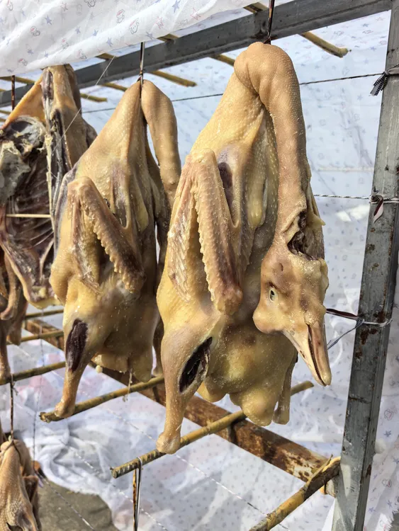 农家正宗皖西大白鹅生态散养传统腌制咸鹅腊鹅