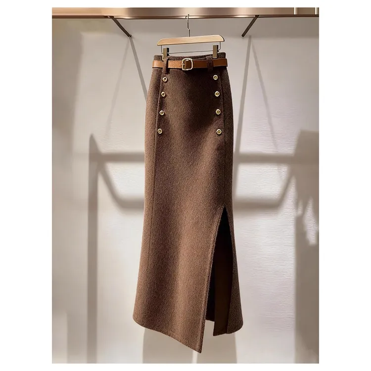咖色半身裙2025冬季梨型身材遮胯高腰显瘦巨好看气质高端a字长裙