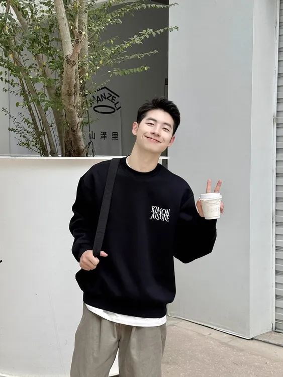 400g重磅黑色字母印花圆领套头长袖卫衣男生2025新款秋季宽松上衣