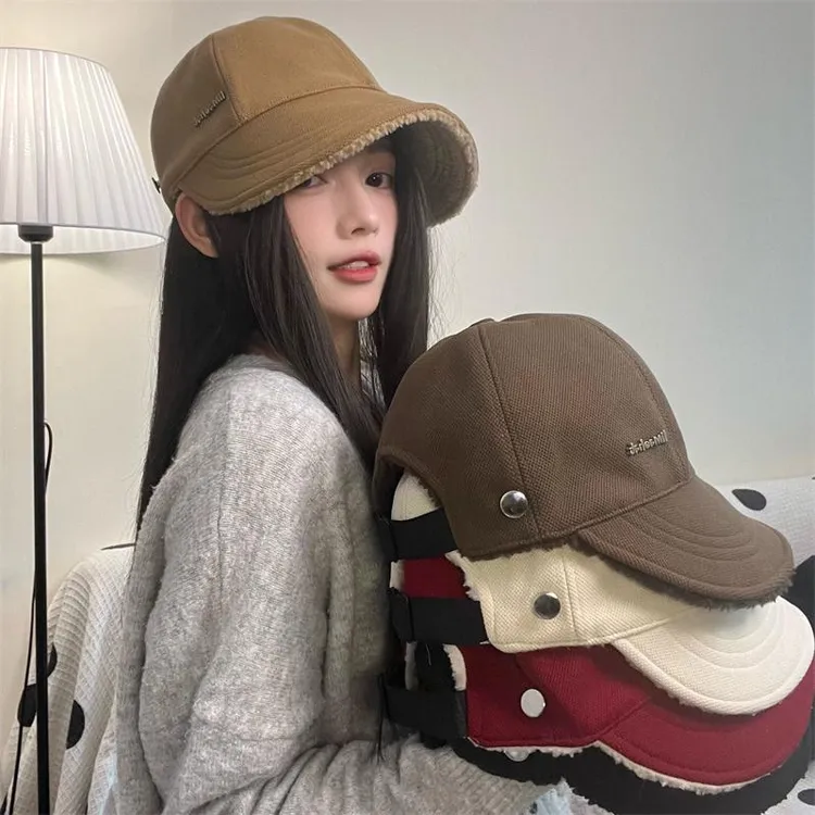 秋冬新款宽檐显脸小鸭舌帽外出双面戴可挂口罩加绒保暖百搭鸭舌Q